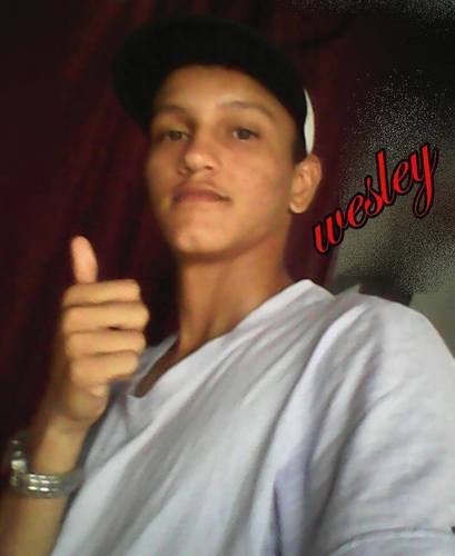 + AMOR - RECALQUE                                                                              Vá atrás do que te faz feliz e o resto que se foda.