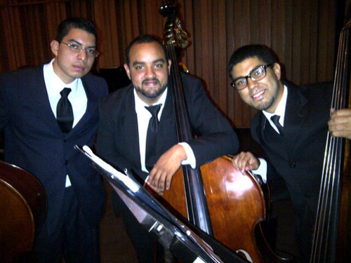 Contrabajistas muchos, yo estudio contrabajo. #LaVidaSinMusicaNoEsVida