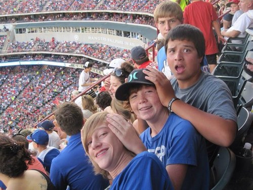 quadeturner41's profile picture. hey it's queed!!