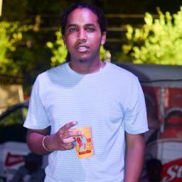 Founder/director  EasyStunt Entertainment.
University Student. Follow me on IG: aaronucampes . ASAP x TEASE. Cave Isle Beach Club.