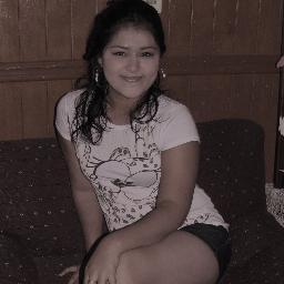 soi una persona mui atrevida pero a la ves mui timida me gusta conocer gente