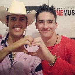 Amo vocês mais que tudo nessa vidaa! Estarei cm vcs pro que der e vier pra sempre! @PedroPauloeAlex