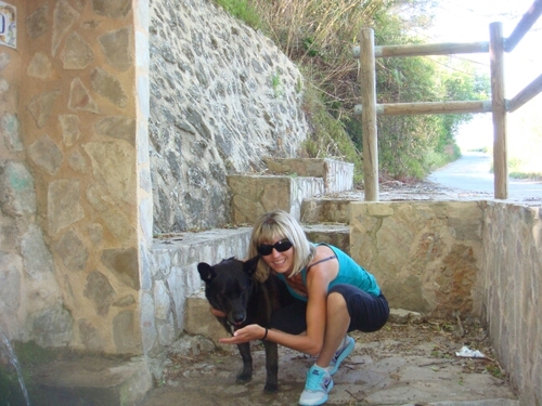 miriam121983's profile picture. 