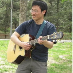 LiQuannan's profile picture. software engineer. run to keep up.