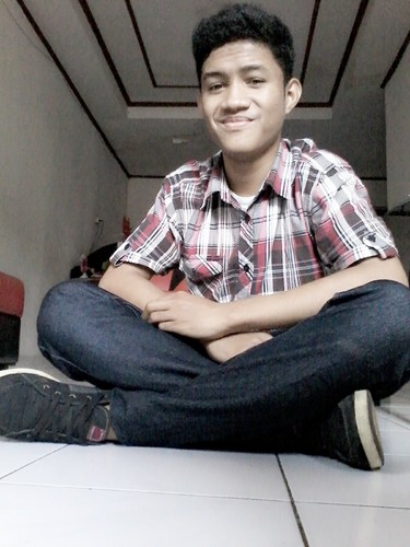 12081998 ★ | CR wanna be | stay cool (-͡. •͡)♉ | mention for fllbck ☺.| (σ‾▿‾)-σ ASRI FC.