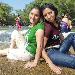 Una payasita enamooorada de la vida y looo que hay en ella=D