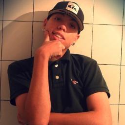 rafa_dymenor's profile picture. SIGO DE VOLTA !!!
FACEBOOK = https://t.co/Mj60wQIL0H