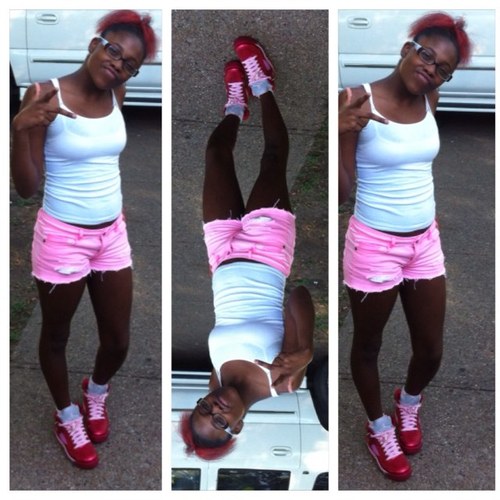 I'm Mesaa Sisteer Enough Said Just Follow Mee I Will Follow Back http://t.co/RsXSXb4yD2