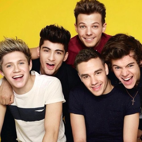 DIRECTIONERS♡La vida es corta.Ríe como Louis,come como Niall,ama como Liam,disfruta como Harry y se tu misma como Zayn. 1[)