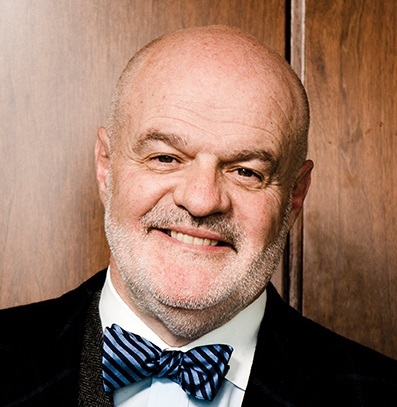 Speaker, behavioral finance expert, and bestselling author of Living a Life of Significance