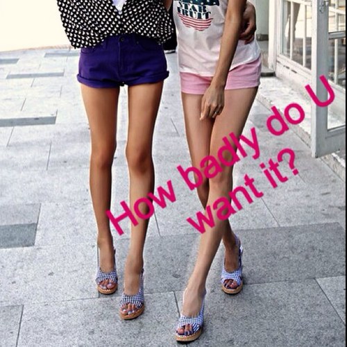5'2&half. Age 17. 95lbs. #mia #ED #depressed -Goal weight: 82lbs new account: @starve2succeed