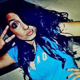 minha idola é diferente de todas, minha idola é a Tainoia  @_taahmartins FC OFICIALIZADO!! Since'(15/07/13)