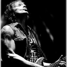 Dedicated to the guitarist and singer @TheRealSambora!