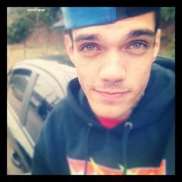 ´´Energia positiva pra quem quiser chegar`` ∆ Seguida: Adrielsoun , Paula Caroline  \ Since : 24\02\13