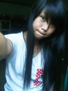Ơ̴̴̴̴̴̴͡.̮Ơ̴͡ нǻiii. I'm dessy ,,pin 22506C6D ,,,follow me , mention for followback