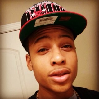 Chill and EMAW on! R.I.P edward. R.I.P corey. R.I.P Justus