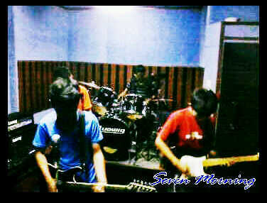 Official Twitter SevenMorning. We are: @gegeINO @dendyFS7 @kikiQQrizky.