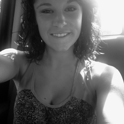 Im not a basic bitch , cant find another girl like me ;) #brunette #lakelife Insta: bigboobayss_