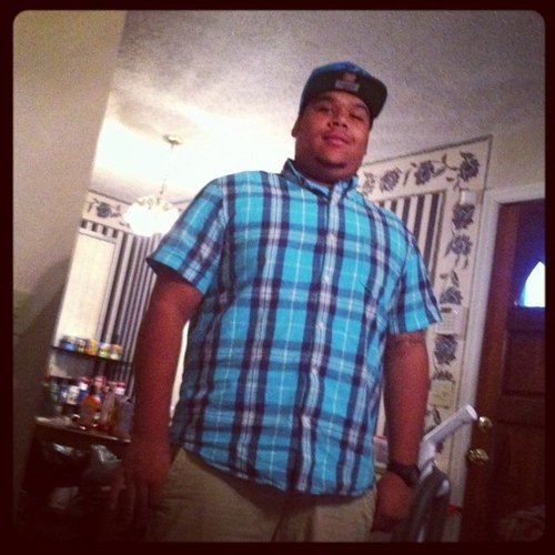 i like to chill and kick it with my niggas.#reallniggasonly #collegeboy #turndownforwhat! #halfbreed #onthemoon