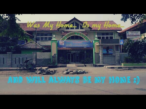 Second-Official account of the best Junior High School in Bekasi. Click http://t.co/1Auf0nrNQC for our special twitter web client ;)