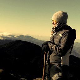 blogger, internet marketer, freelance percussionist, mountaineer