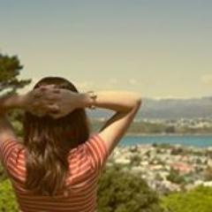 simplyreigz's profile picture. 