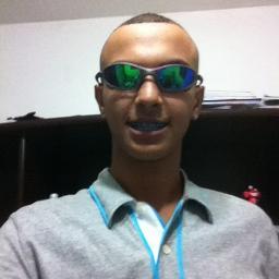 Na estrada da vida com unhas e dentes tem que batalhar então naum para na minha frente que eu so chapa quente vo te atropela !