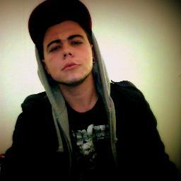Vagabundo profissional.