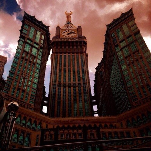 سبحان الله والحمدلله ولا اله الا الله والله اكبر
