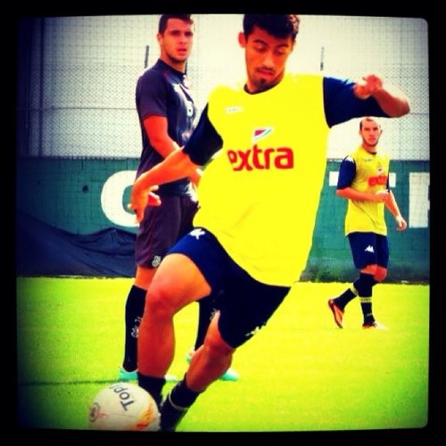I belong to Jesus !
 Jogador de futebol do Audax .