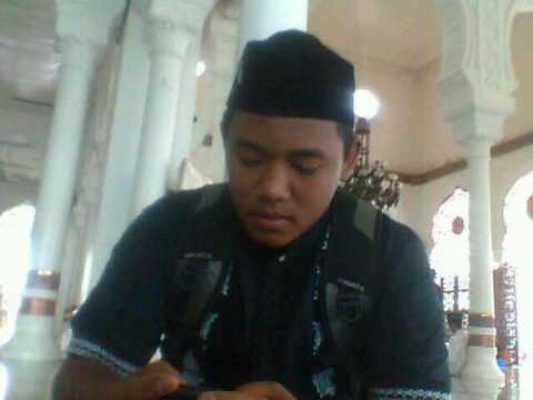 zakia ulfa {} |11 mei 2013|berusaha menjadi anak yg soleh dan jadi pacar yang setia|@smantigbna|2 IPA 3