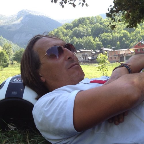 francomorini's profile picture. Tu as ravage' mon coeur Et moi j'ai bu ton sang