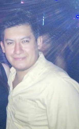 Líder de opinión ja, TIGRE a morir... Si nunca te he arrancado una sonrisa no me conoces pero como quiera me puedes seguir. Animo!