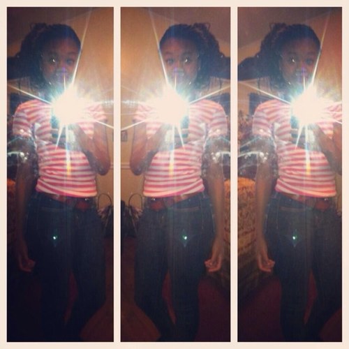 Keep a couple BAD bitches and REAL niggas on my left and right. ♥♥Jacquees is MINES