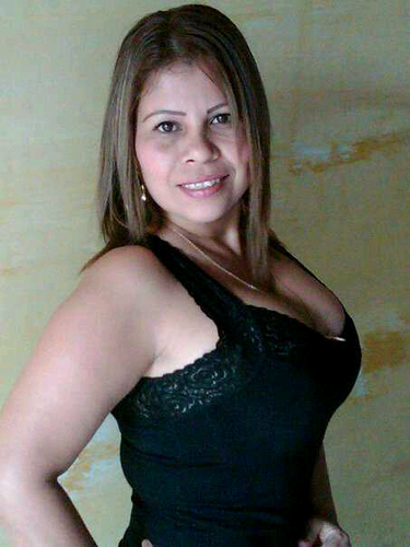 Mujer luchadora. Mama de tres bellos hijos. Con la esperanza de una venezuela libre para mis hijos