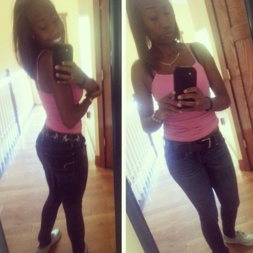 Welcome to the mind of a maniac. I aint heartless, i juss learned to use my heart less. Its a cold world. I be on my shit and look- all the hoes love it. \(ツ)/