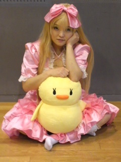 kusakabe_ryouko's profile picture. うっかりコミ結婚してしまった当遼女■20↑■D'ERLANGERが大好き■ゲームはキラキラシール付が大好き■現在四ノ宮那月を拗らせつつ、光世を愛で、レオナさんの顔とオクタさんこいちにｺﾞﾛﾝｺﾞﾛﾝ■更に中華BL沼にどぼん。忘羨。冰秋。随唐■CQL■中国語勉強中▲刀剣🐱ハンクラ垢@KFT90766674▲ぬいも作るよ