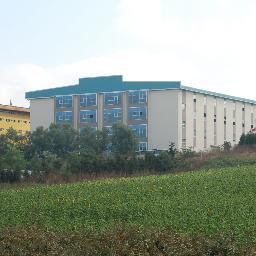 sonarttekstil's profile picture. High Quality Artificial Leathers For Shoes, Upholstery, Bags, Automotive, Accesories, Belts and Garments.