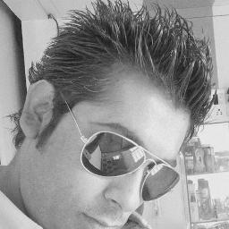 Entrepreneur,SRK Maniac,Single,Fitness Freak,....FOLLOW ME!!