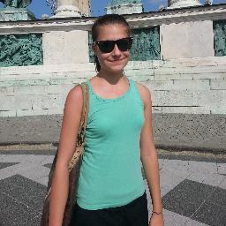 @justinbieber is my idol. problem?? :D Hungarian Beliebers! follow me! :*