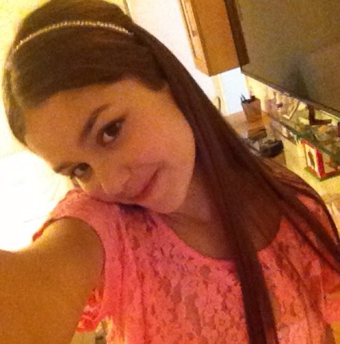 veronicabaute's profile picture. wasted youth.instagram:veronicabaute.i love chocolate