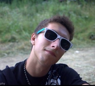 I from Czech Republic in Brno. Hip Hop, Drum and Bass, Graffity. Smoke weed every day!