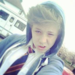Everyone follow my Joshy;) He's amazing and such a little qt.. He's like my big brother I love him so much!  @demifletcher98