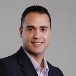 Tenho 28 anos, independente. Essa frase explica como sou:
Os grandes lideres são definidos pelas decisões importantes que fazem!