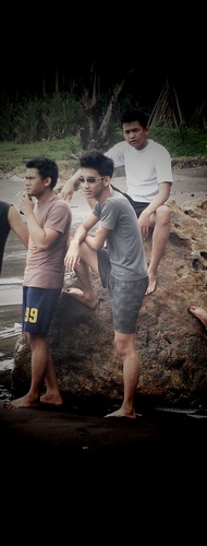 deafrisal's profile picture. follow me, i'll follow u back