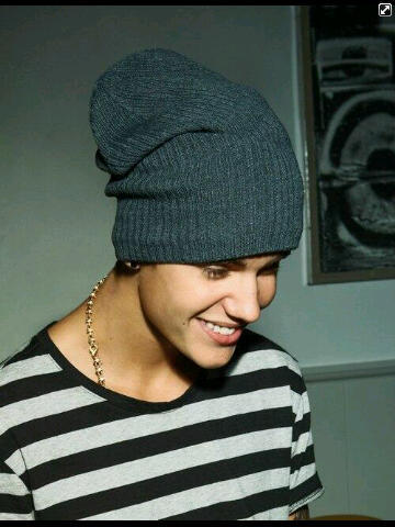 REBEIB WERD NITSUJ♥ ask for followback.