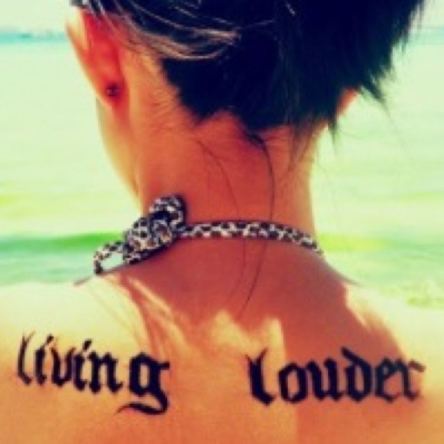 I wanna live, not just survive. Sometimes all you need is to forget for a while. I'm always here to listen for anyone, I love you ^.^