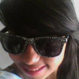 kiiero ke sthes knmiigo ii nunk the separes de mii lado