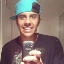 -  Voocê Me Faaz Feliz -