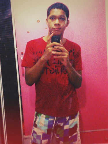 Falo o que penso sem ligar para consequências, pois pra mim o que vale é verdade !